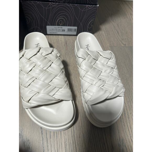 Homers Leather Woven Braided Slip On Sandals Size 11 Ivory - Picture 1 of 2